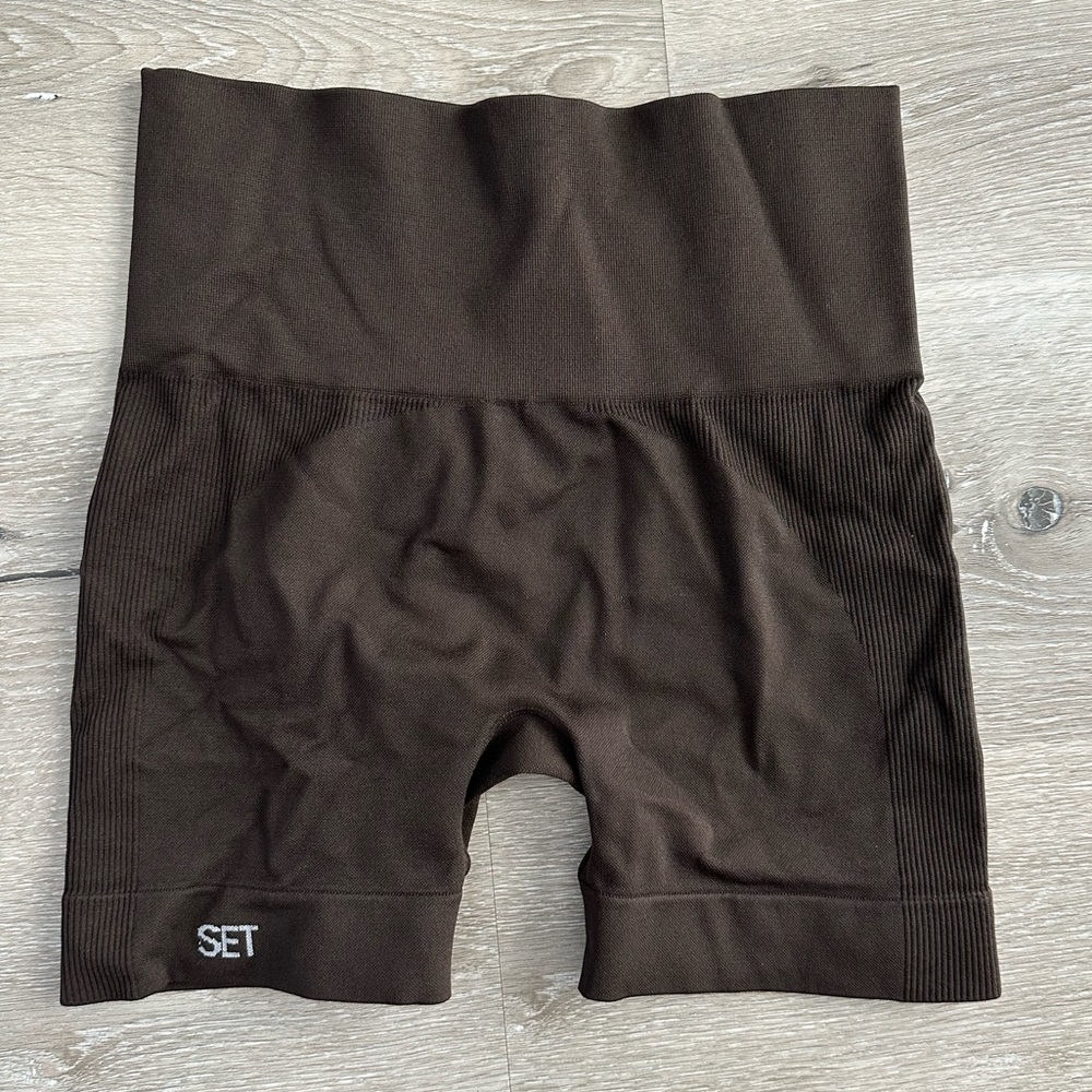 SET ACTIVE - Short